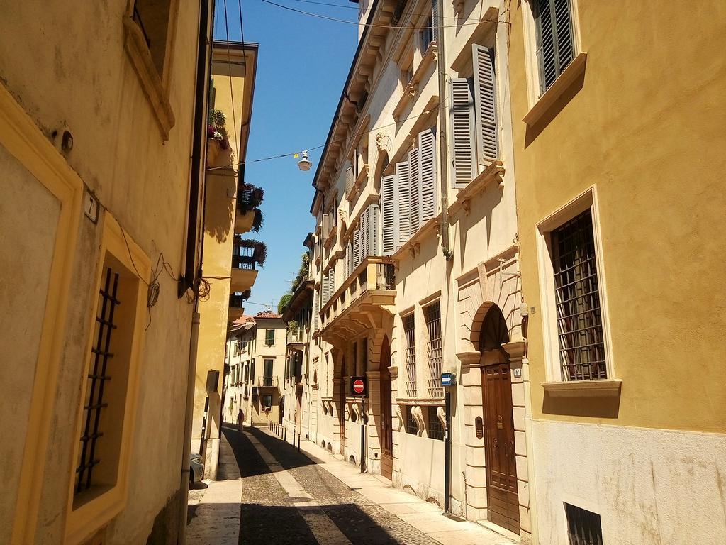 ורונה Palazzo Camozzini Apartments מראה חיצוני תמונה
