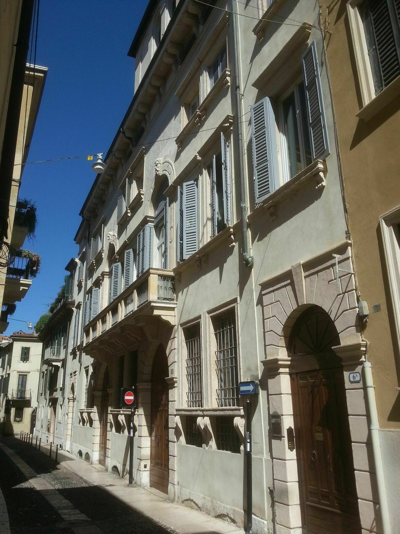 ורונה Palazzo Camozzini Apartments מראה חיצוני תמונה