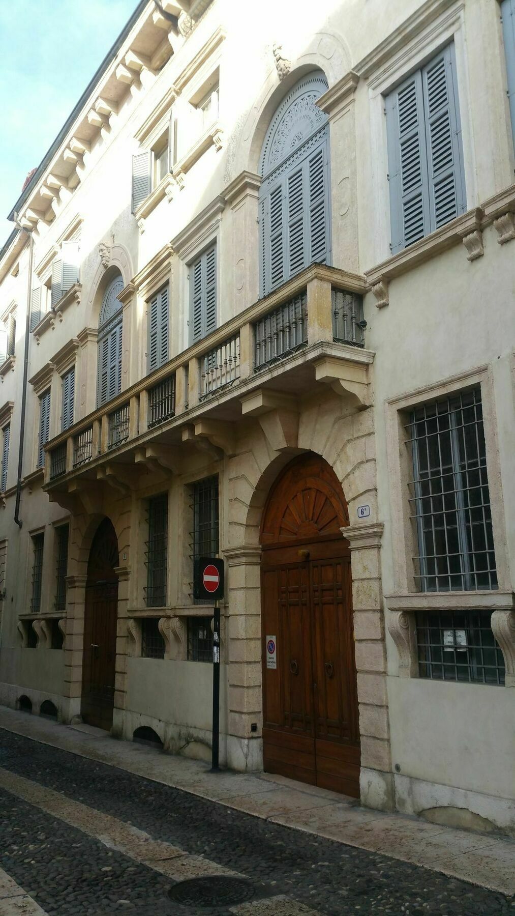 ורונה Palazzo Camozzini Apartments מראה חיצוני תמונה